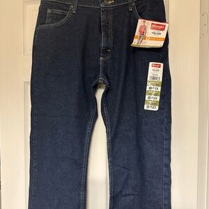 Men’s Wrangler Five Star Premium Regular Fit 35x30 Flex Fit Jeans